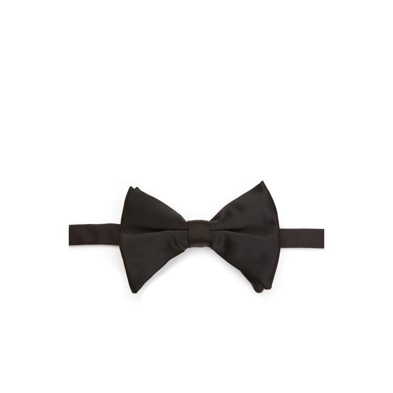 Black Oversized Bow Tie Black Oversized Bow Tie