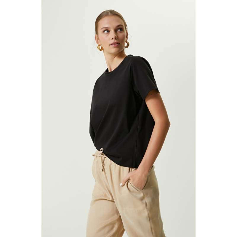 Limited Black T-shirt