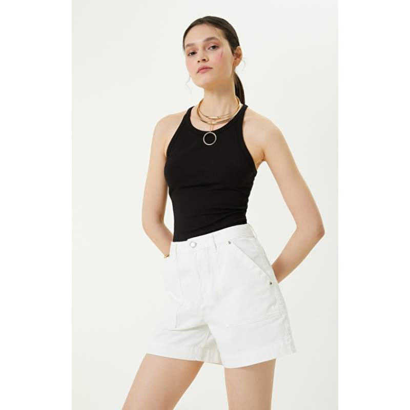 Crew Neck Sleeveless Black Tshirt