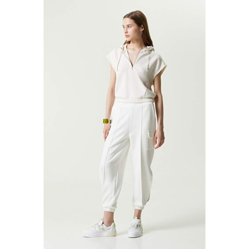 Ecru Ecru Elastic Cargo Pocket Tracksuit Ecru Ecru Elastic Cargo Pocket Tracksuit