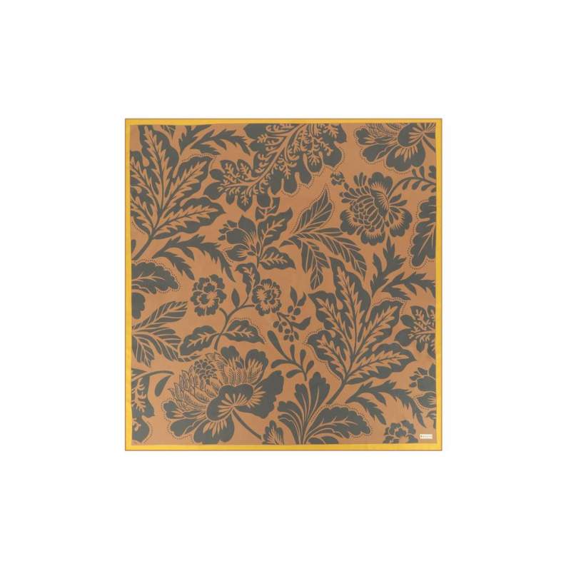 VAKKO FLORAL PATTERNED SILK SCARF