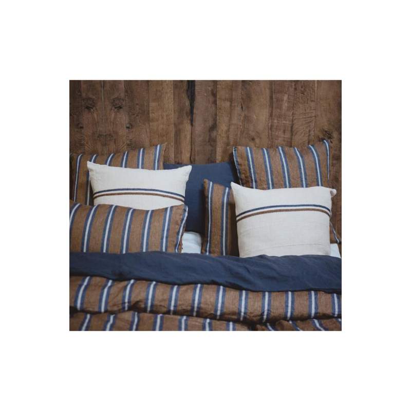 VAKKO SALEM-JAN BEDDING SET