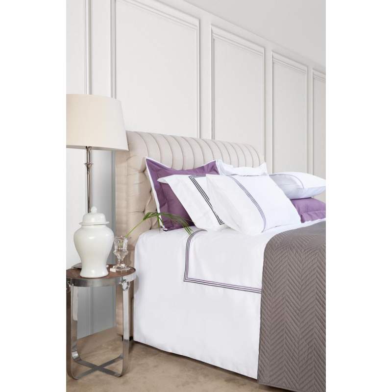 VAKKO THREE ROW PIKO BEdding SET