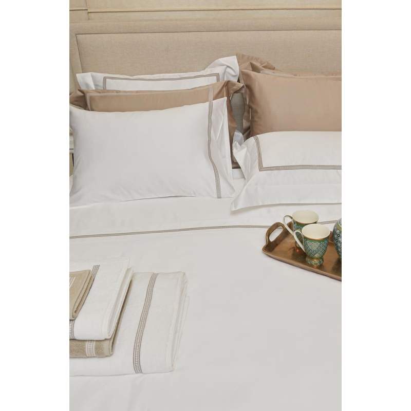 VAKKO LUXURY BEDDING SET