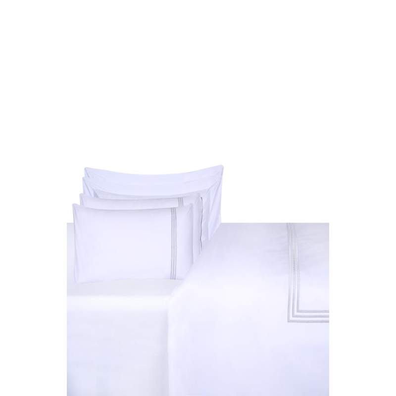 VAKKO THREE ROW PIKO BEdding SET