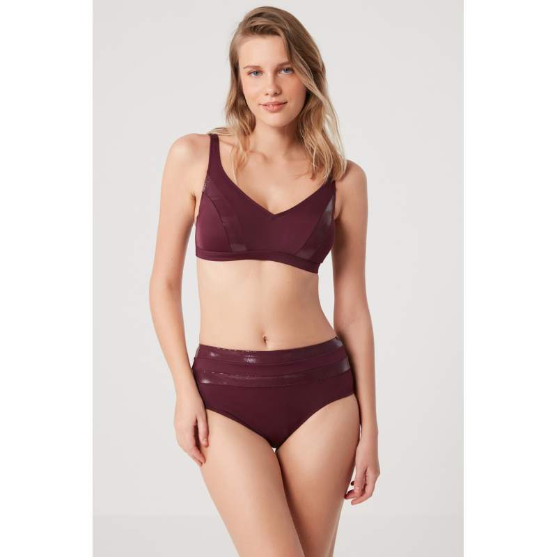 Mope Shiny Detailed Gathering Bikini