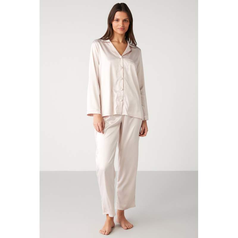 Almila Satin Pajamas Set
