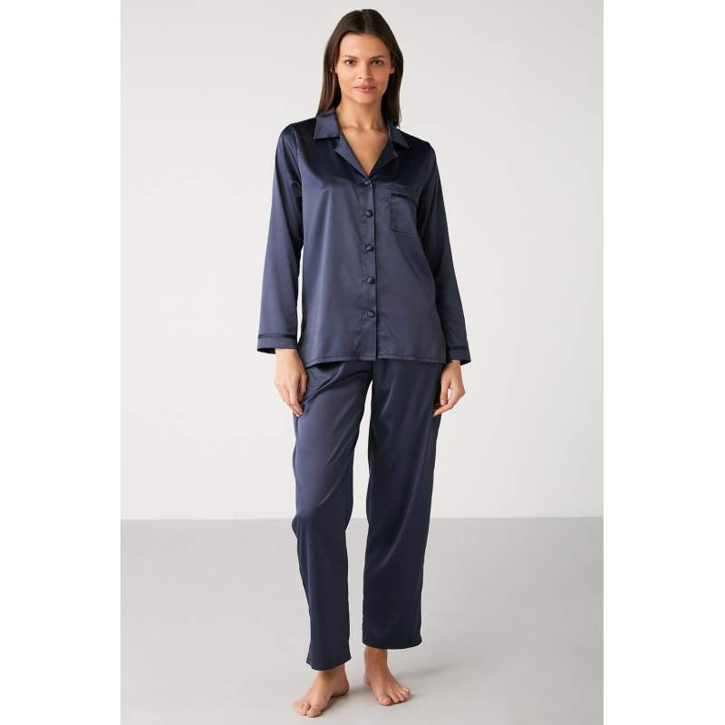 Almila Satin Pajamas Set