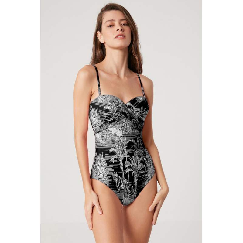 Hileda Patterned Back Detailed Swimsuit