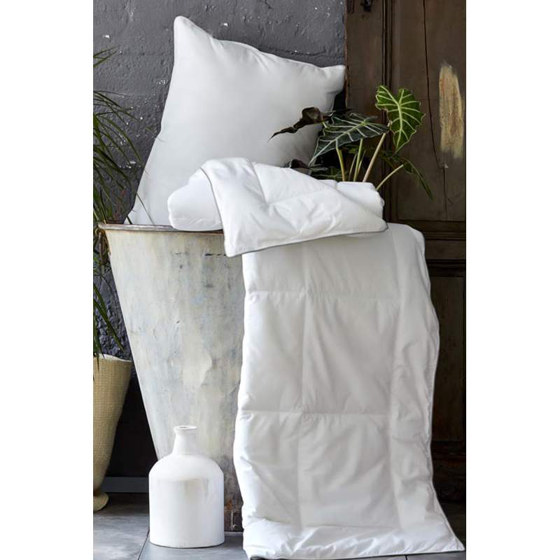 Karaca Home Double Nano Tech Quilt - 2 Pieces Nano Tech Pillows with Gift Karaca Home Double Nano Tech Quilt - 2 Pieces Nano Tech Pillows with Gift