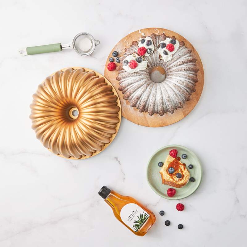 Karaca Cake Pro Sliced Gold Casting Cake Mold