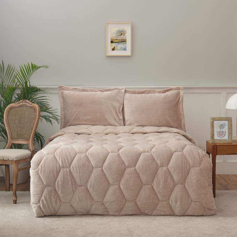 Sarah Anderson Aron Light Brown Double Welsoft Sleeping Set