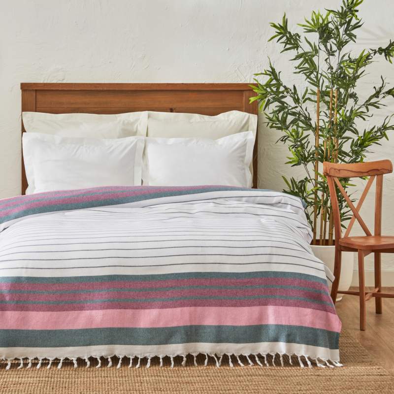 Karaca Home Luis Double Peshtemal Pike Fuchsia Karaca Home Luis Double Peshtemal Pike Fuchsia