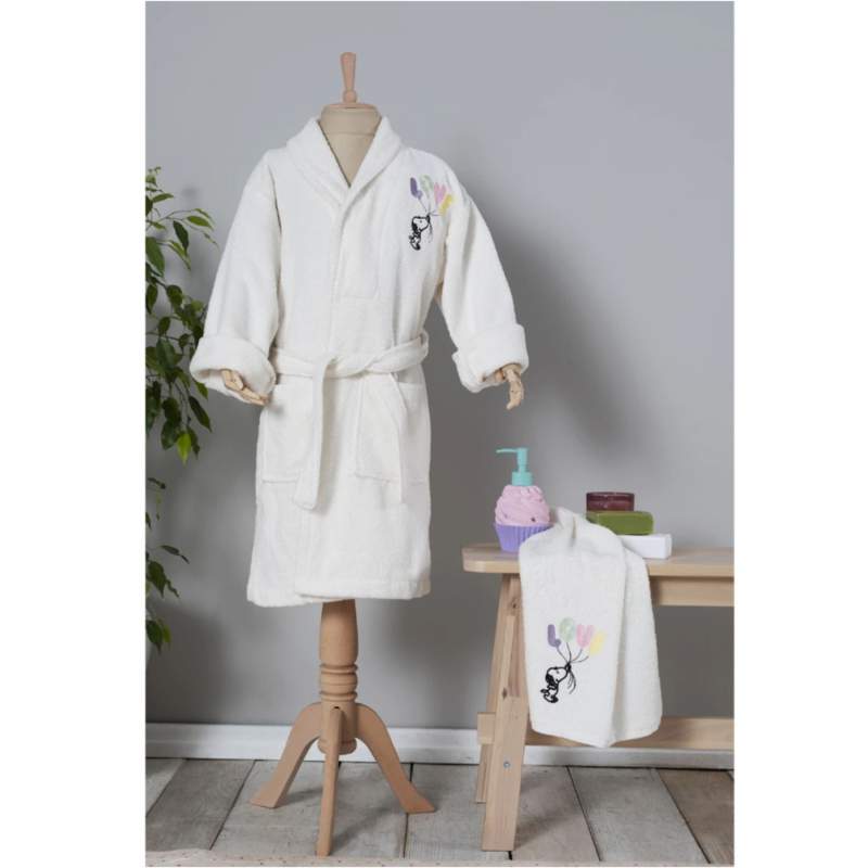 Peanuts by Karaca Home Love Embroidered Bathrobe Set 8-10 Age Offwhite Peanuts by Karaca Home Love Embroidered Bathrobe Set 8-10 Age Offwhite