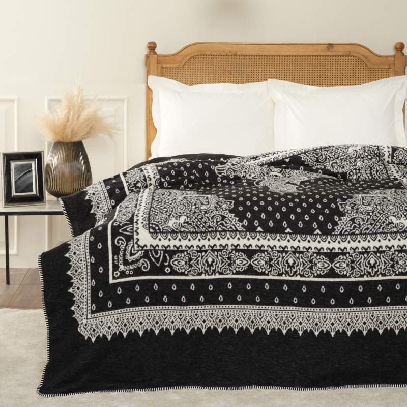 Karaca Home Evelina Black Double Cotton Blanket Karaca Home Evelina Black Double Cotton Blanket