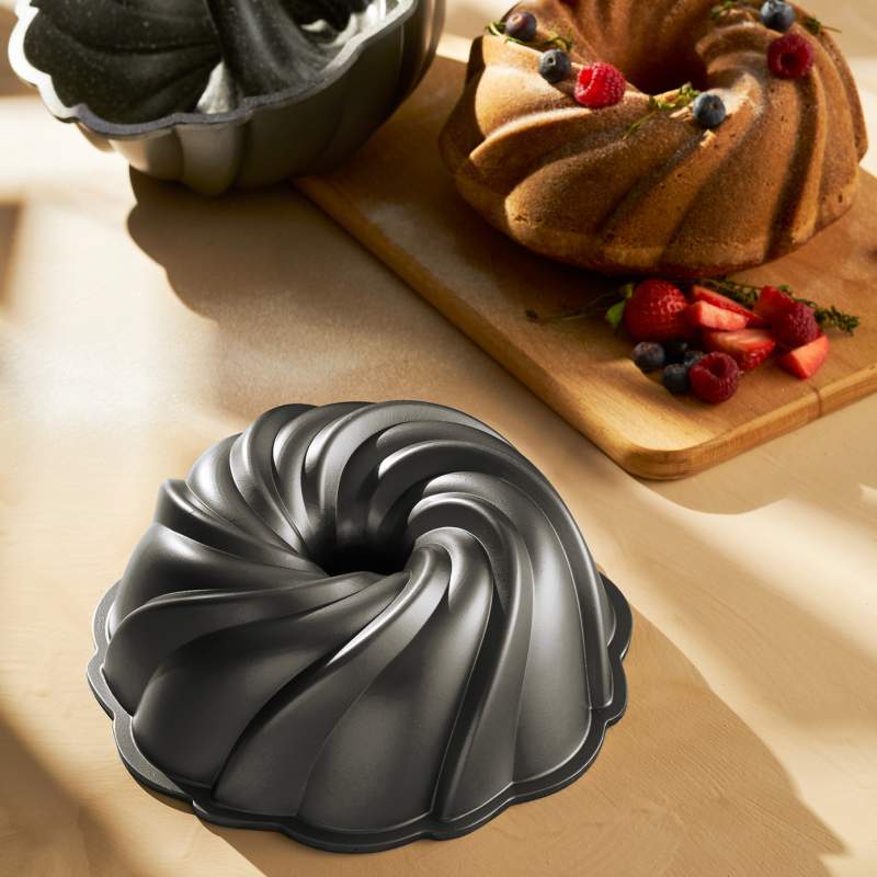 Emsan New Intricate Cake Mold 24 cm Gray
