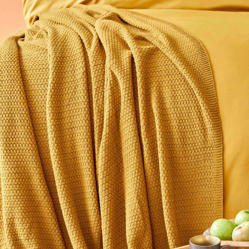 Karaca Home Back To Basic Light Mustard Single Knitted Blanket Karaca Home Back To Basic Light Mustard Single Knitted Blanket