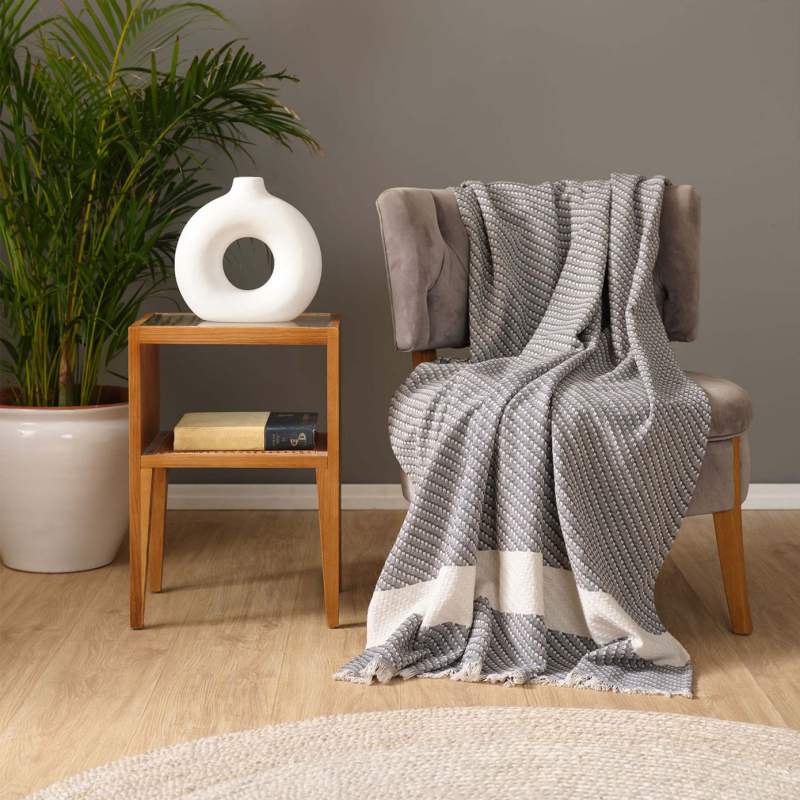 Karaca Home Wilma Anthracite Throw Blanket 130x170 cm Karaca Home Wilma Anthracite Throw Blanket 130x170 cm