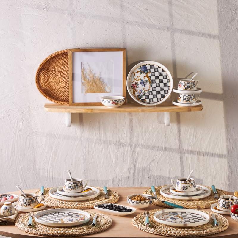 Emsan Victoria Porcelain 32 Pieces 6 Person Breakfast/Service Set