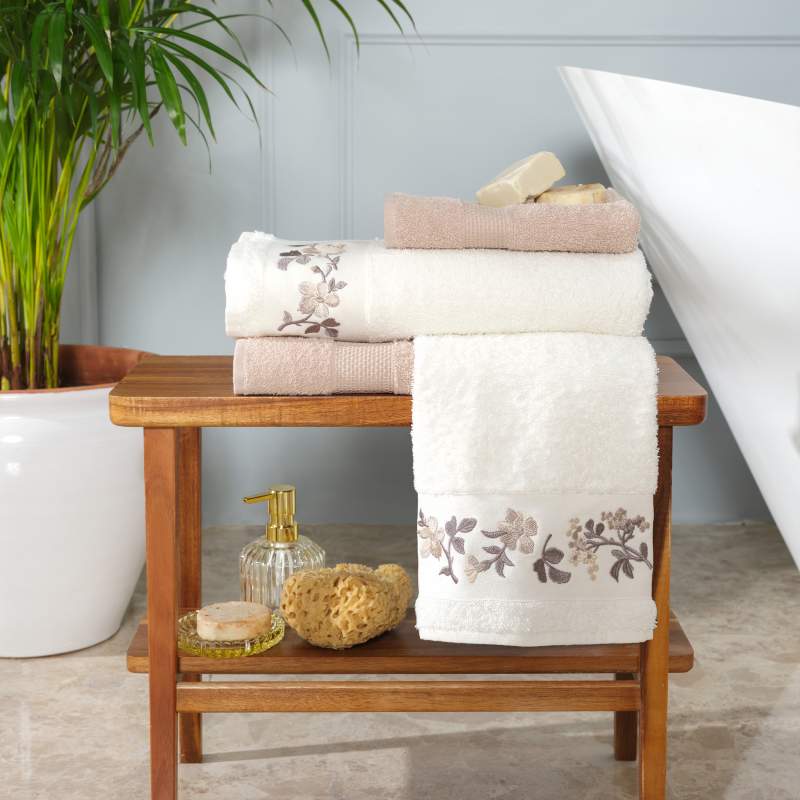 Karaca Home 100% Cotton Turkish Bath Set with Red Beige Embroidery