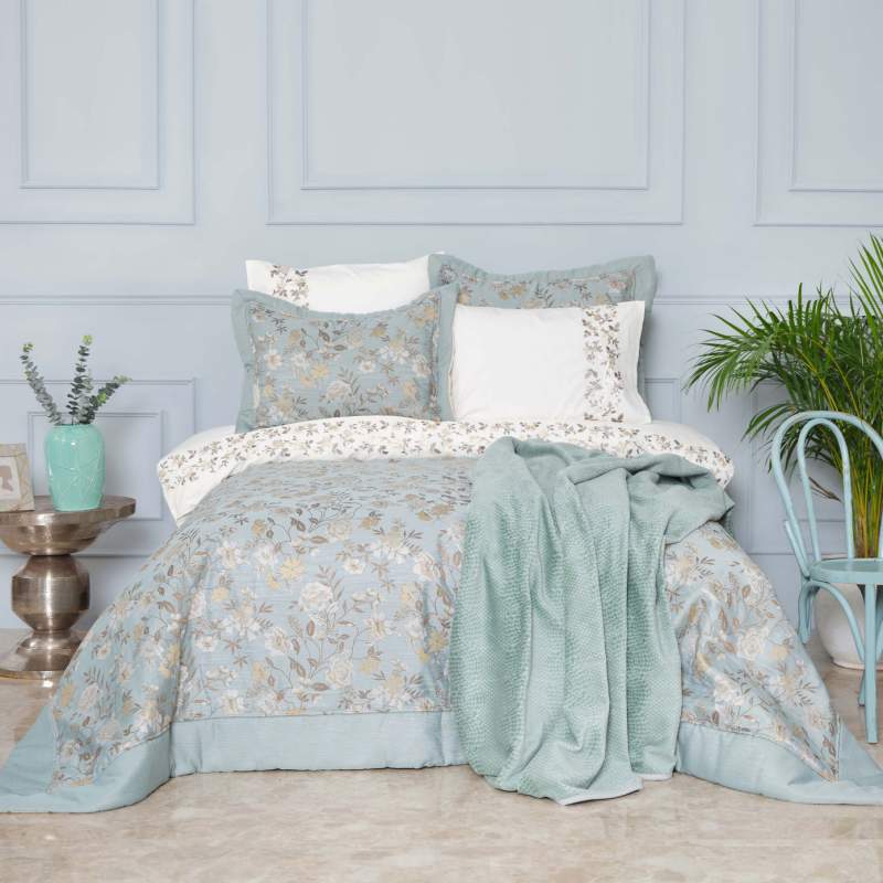 Karaca Home Flora Blue 8 Piece Dowry Set Karaca Home Flora Blue 8 Piece Dowry Set