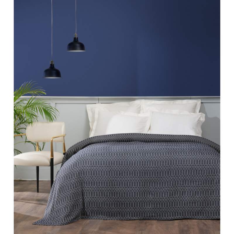 Sarah Anderson Curvy Sax Blue Double All-Season Coverlet Sarah Anderson Curvy Sax Blue Double All-Season Coverlet