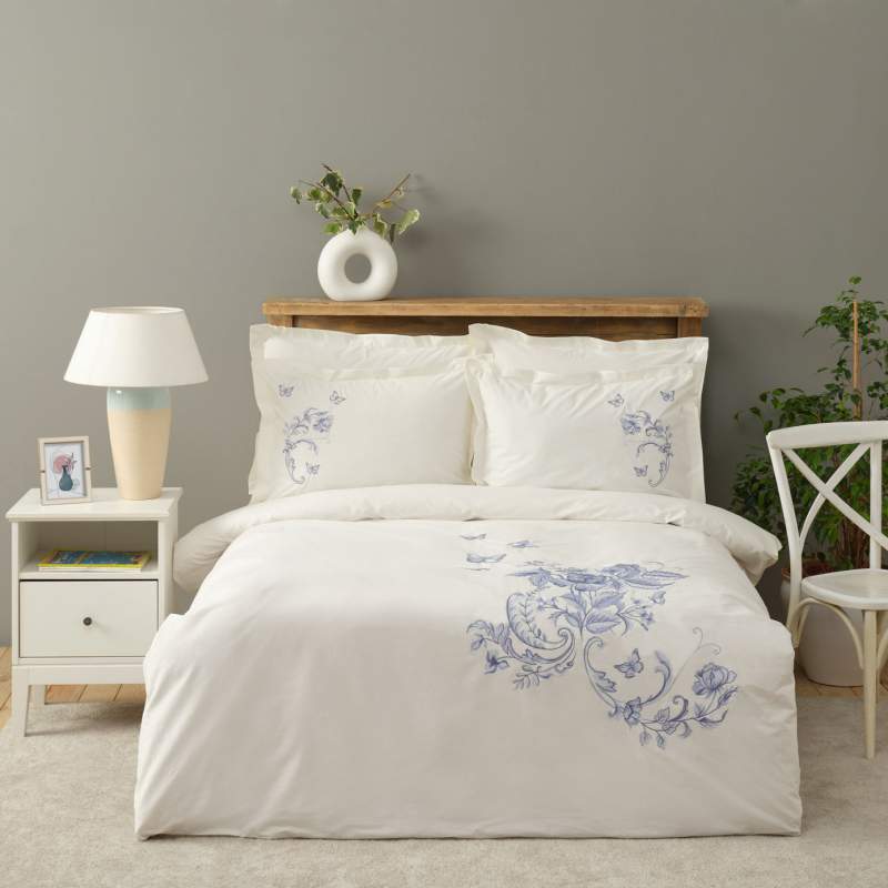 Karaca Home Emily White 100% Cotton Double Embroidered Duvet Cover Set Karaca Home Emily White 100% Cotton Double Embroidered Duvet Cover Set