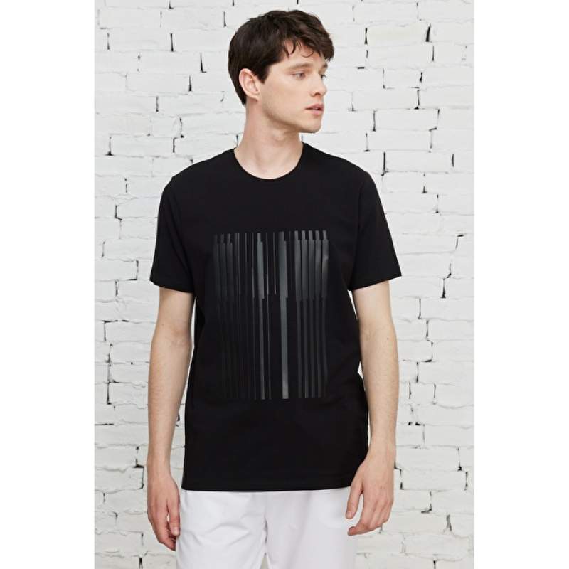 Slim Fit Crew Neck Short Sleeve Cotton T-Shirt Slim Fit Crew Neck Short Sleeve Cotton T-Shirt