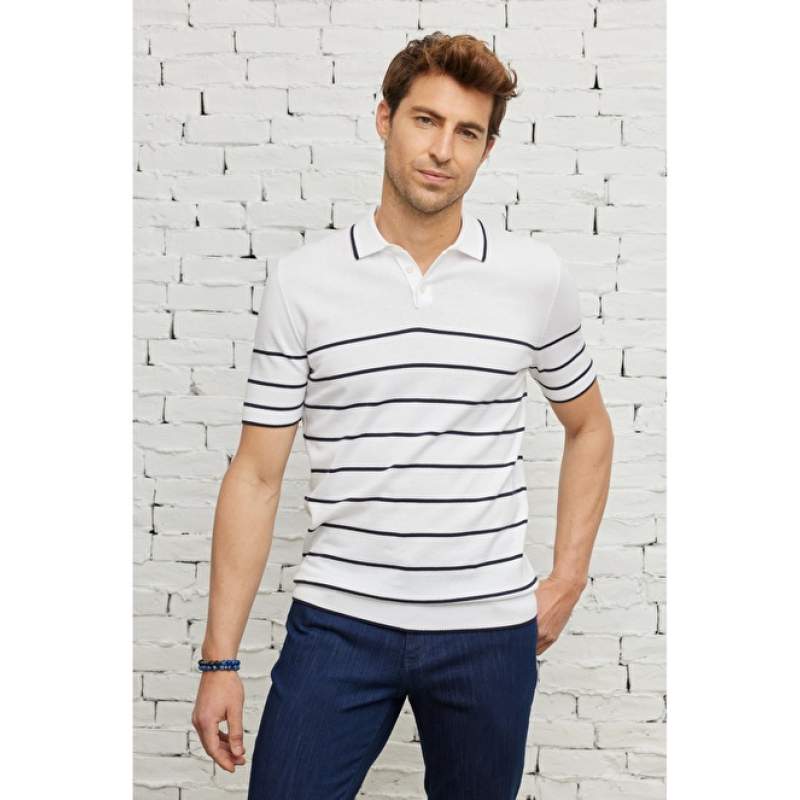 Standard Fit Regular Cut Polo Collar 100 Cotton Short Sleeve Knitwear