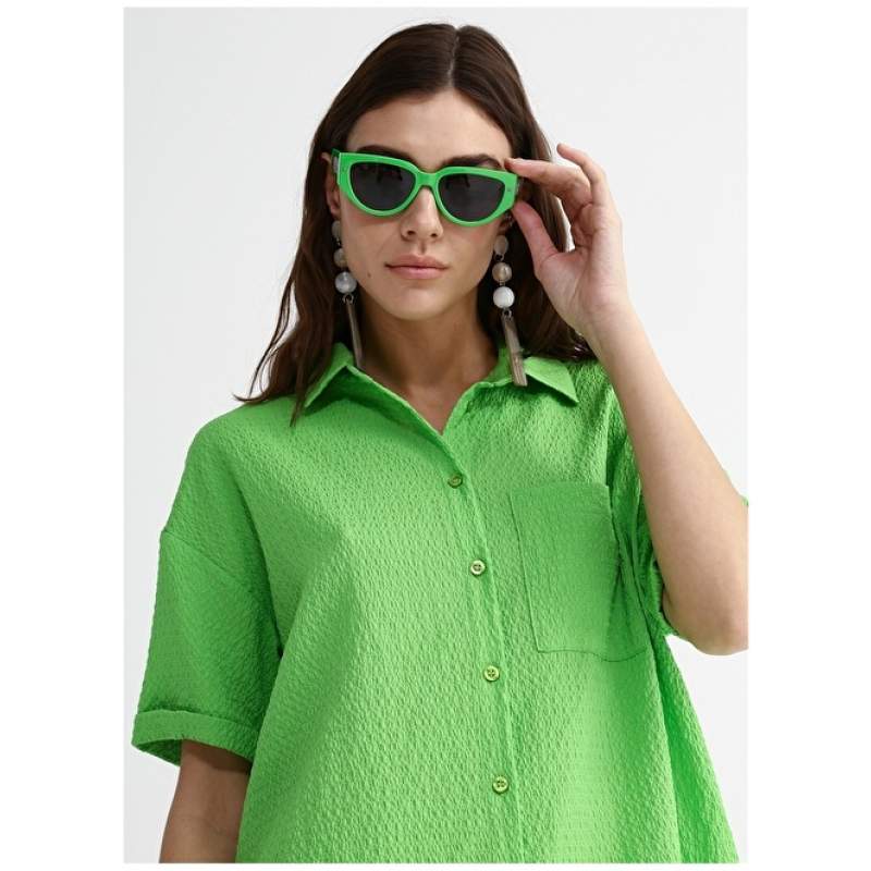 Factory Wide Fit Shirt Collar Dobby Green Women's Shirt BETTEN