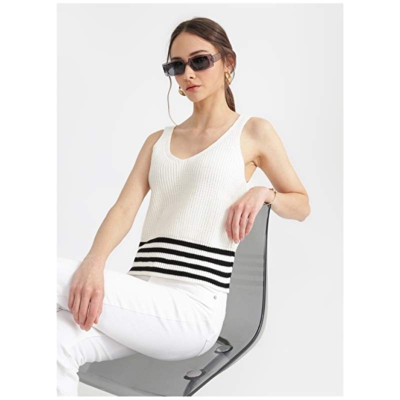 Factory V Neck Solid White - Black Women's Blouse FELITO