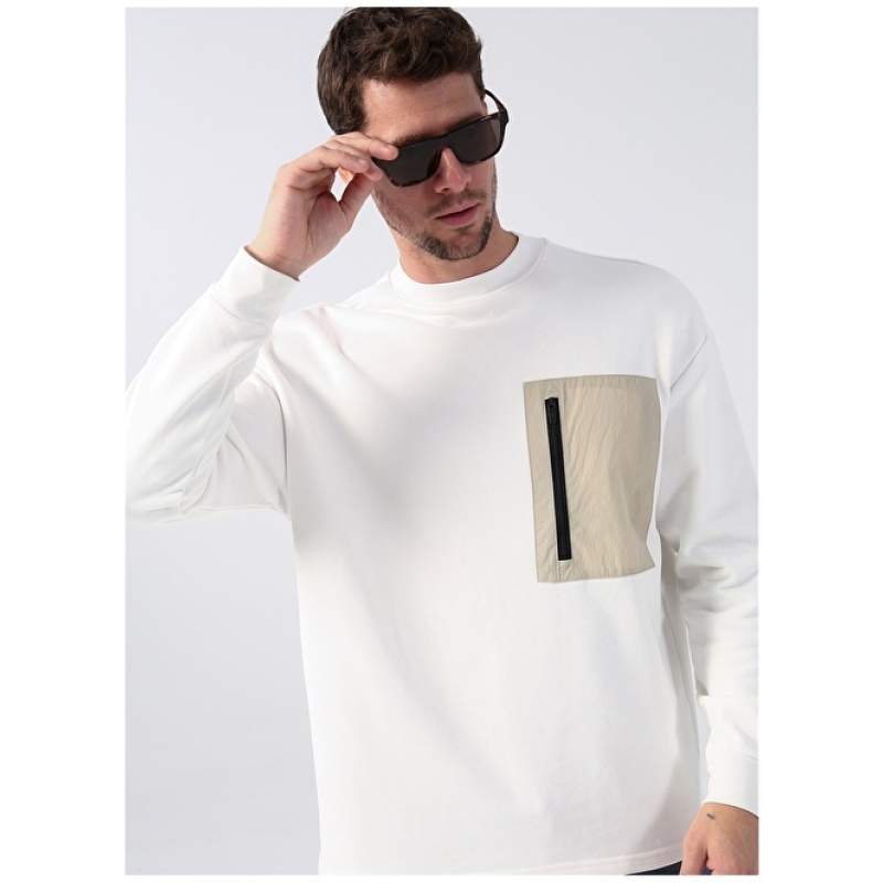Factory O Neck Plain Ecru Men's Sweatshirt NIKA
