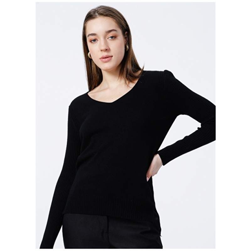 Factory Black Women's Sweater - 20264